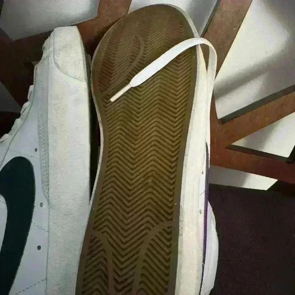 Nike Blazers | Size 10| Red,yellow,green,purple used like a new - Picture 9 of 10